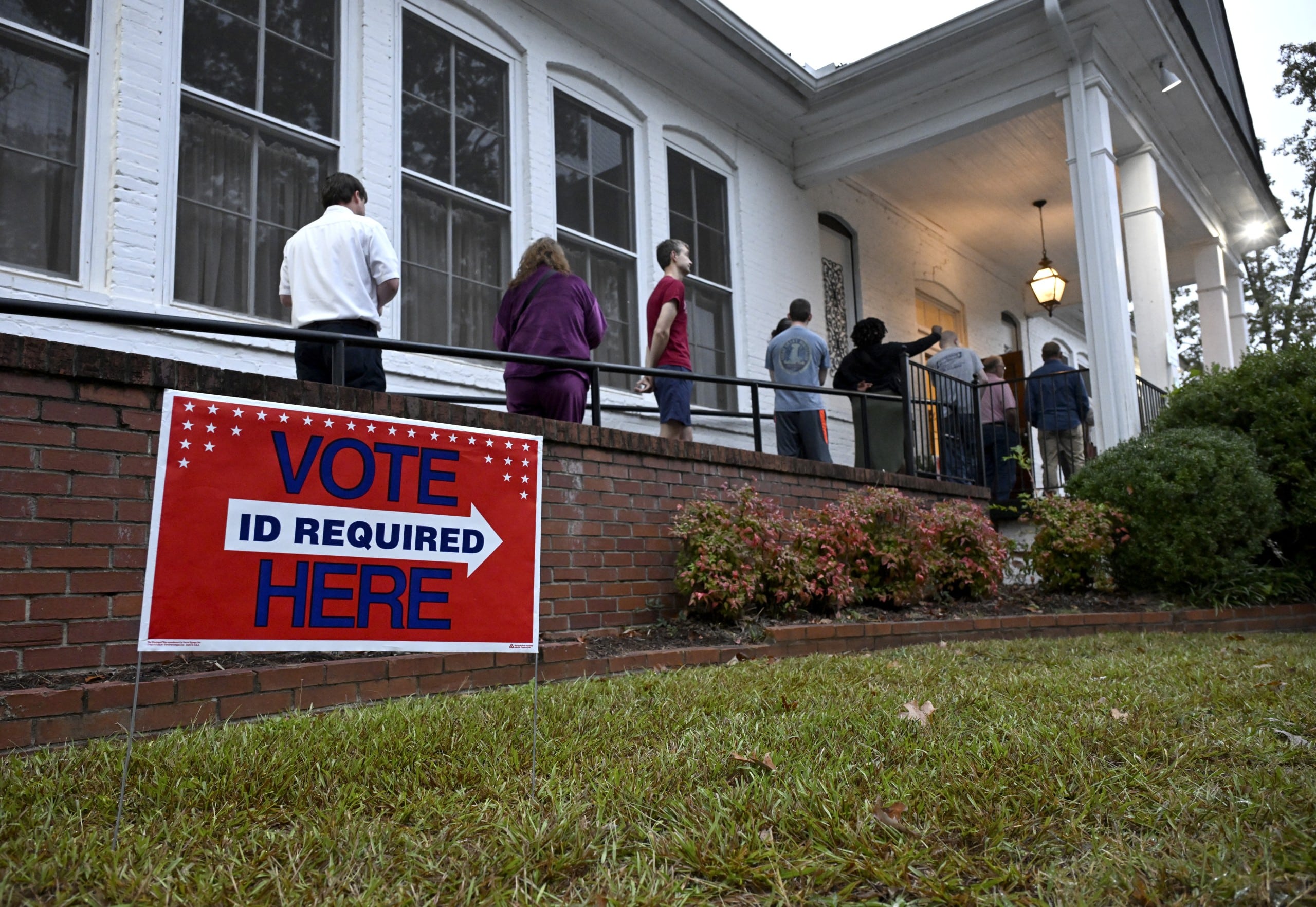 Middle Georgia Senate candidates weigh in on state house bills